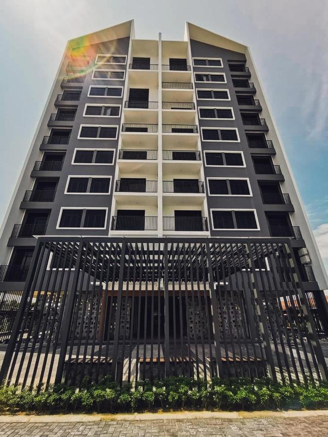 Condo 2-10 Imperio Professional Suite Alor Setar Exterior photo