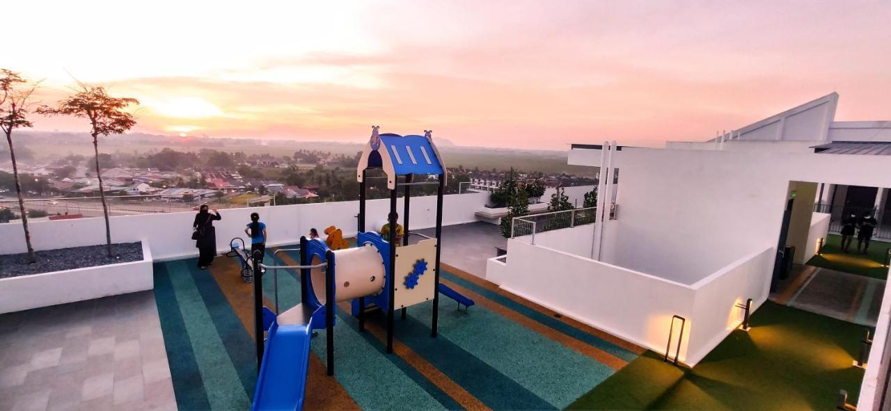 Condo 2-10 Imperio Professional Suite Alor Setar Exterior photo